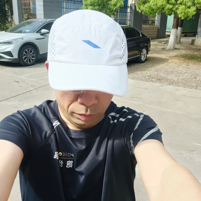 运动帽