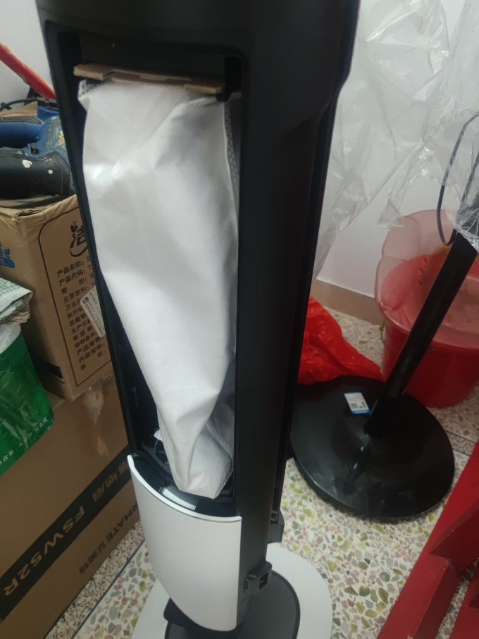 手持式吸尘器