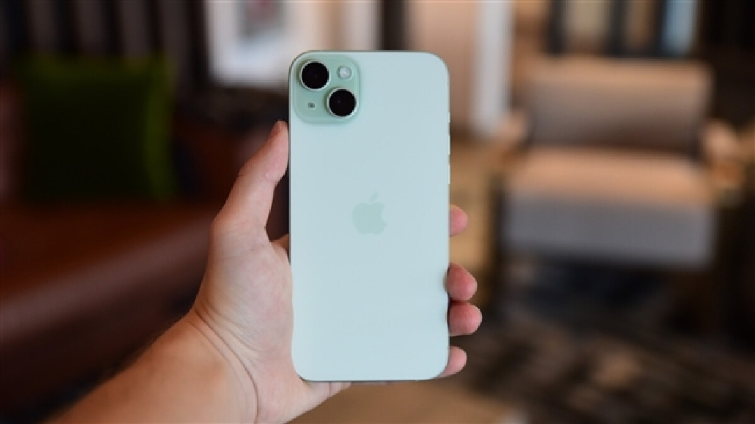 iPhone 16系列国内激活销量揭晓:Plus不足Pro版零头 怪不得被砍