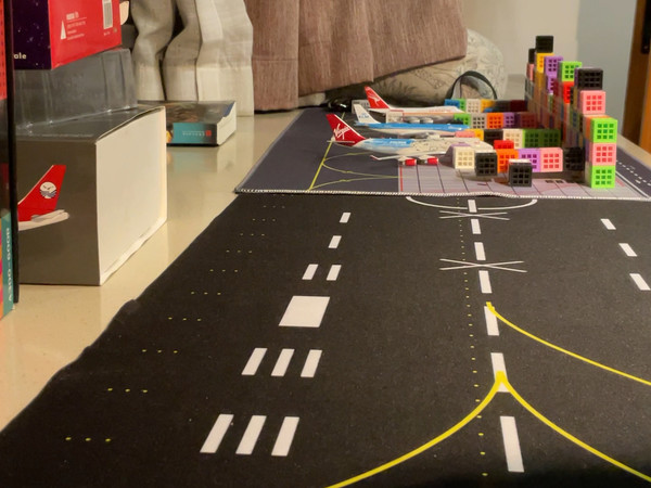 1:400飞机模型机场——罗机长