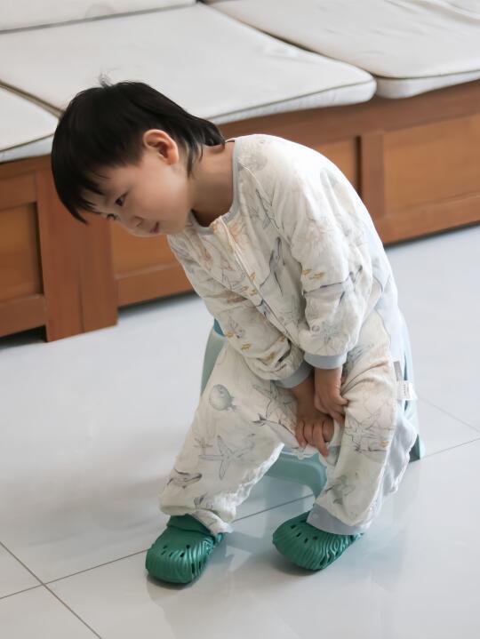 特别好穿的儿童洞洞鞋分享！