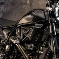 杜卡迪中国于2025年全新款Scrambler Icon Dark摩托车