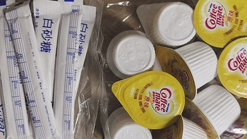 价格涨幅超黄金，9.9的咖啡还能喝上吗，我找到了平替款