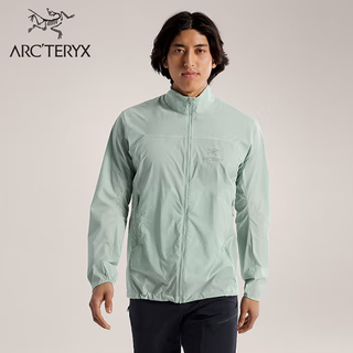 当轻量主义邂逅专业户外，始祖鸟 Squamish Jacket 风壳夹克！