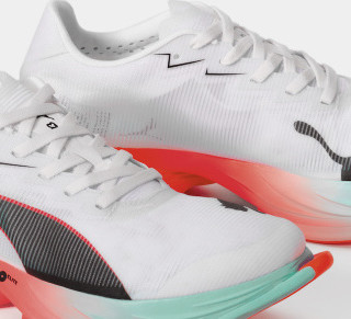 从 “异爪” 到超轻王者，PUMA Fast-R NITRO Elite 3 开启竞速新征程！