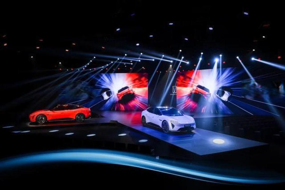 阿维塔06上市19.19万起:华为技术+豪华配置能否撼动Model 3与SU7?