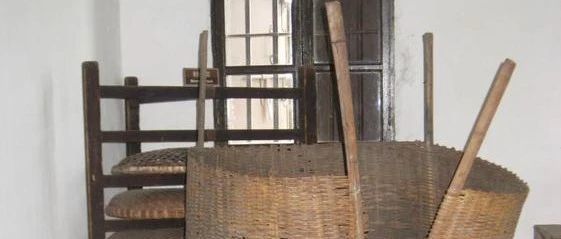 农村被遗忘的4个老物件，现都成了高价“收藏品”，家中若有要好好保存！