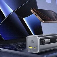  倍思极客充GR11充电宝：充电界的超级英雄