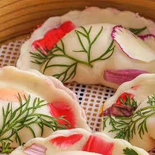 船歌鱼水饺与锋味联名礼盒