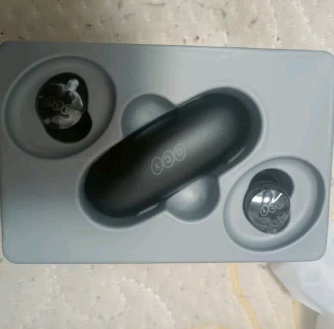 意象蓝牙耳机