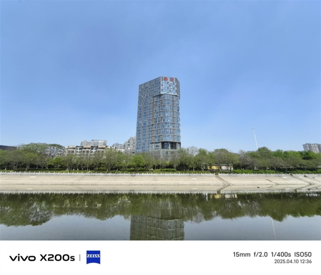 果味十足的vivo手机!vivo X200s全面评测:最强“苹替”的安卓标准旗舰