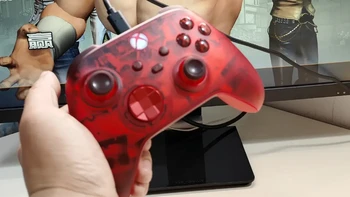 Xbox无线手柄，蓝牙双模+全新分享按键，动作游戏玩家时刻掌控