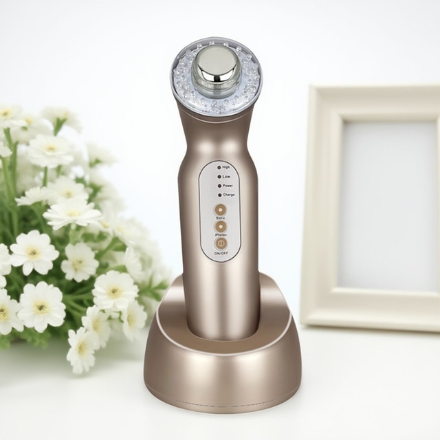 纽鹿超声波美容导入仪：开启肌肤深层滋养的科技密钥