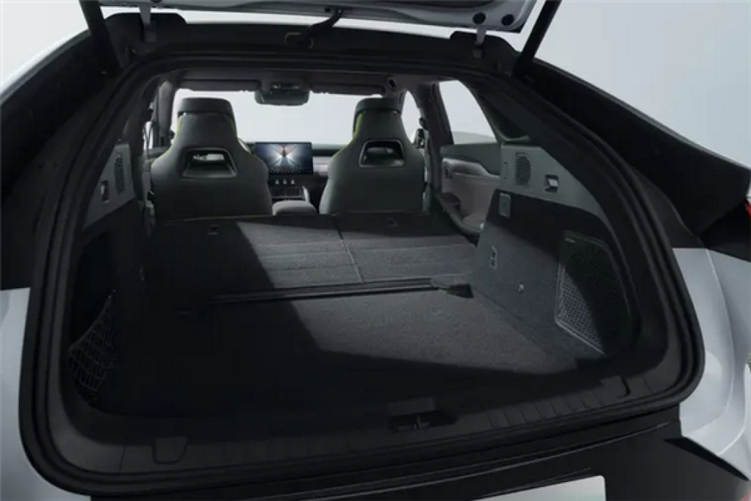 比亚迪最美轿跑SUV!宋L EV限时15.48万起:自带无框车门+电尾翼