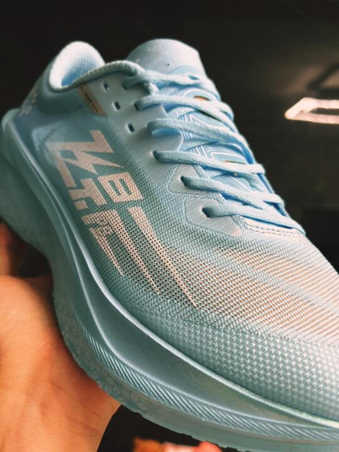 乔丹飞影PB4.0跑鞋深度评测:技术迭代下的竞速新标杆