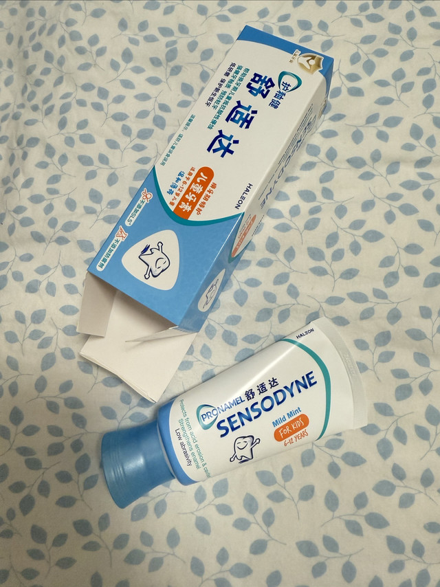 宝贝健齿护龈就选它—舒适达儿童牙膏