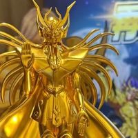 当谷子有了“含金量”，这届二次元比中国大妈还“黄金圣斗士”