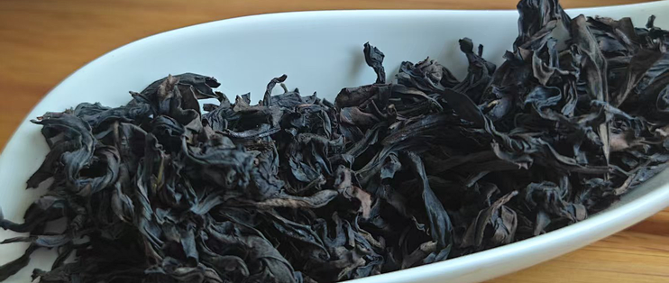 轻火岩茶经验；重香求雅的岩茶分享