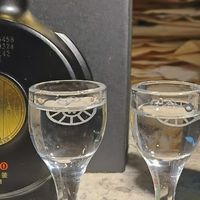 白酒测评 “山东茅台”【青门陈酿53度乳白】PK 【习酒1988】