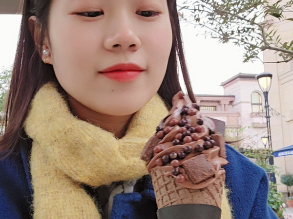 歌帝梵黑巧甜筒 除了贵其他都是优点