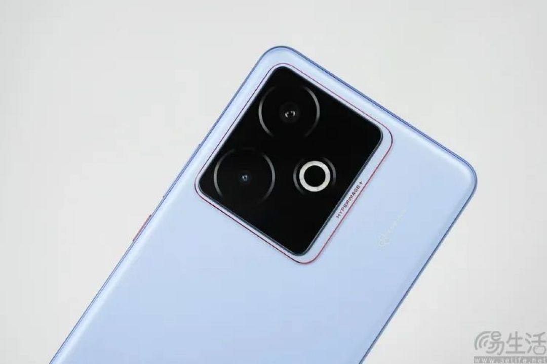 真我GT7首测：纯粹性能向，超大电池玩得更尽兴