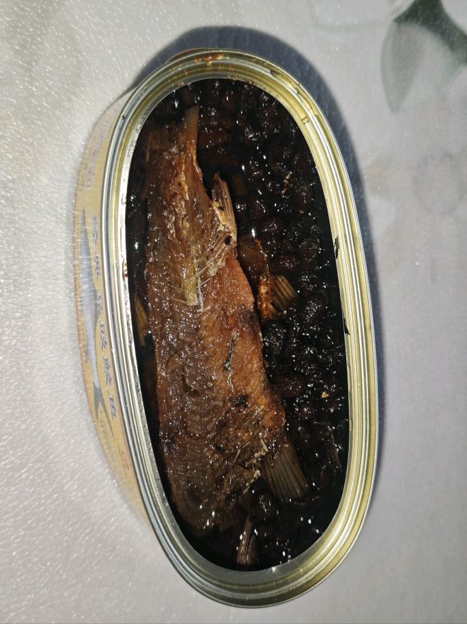 鹰金钱肉类罐头
