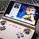 「便携小饭盒」Retroid Pocket Flip2翻盖安卓掌机上手体验