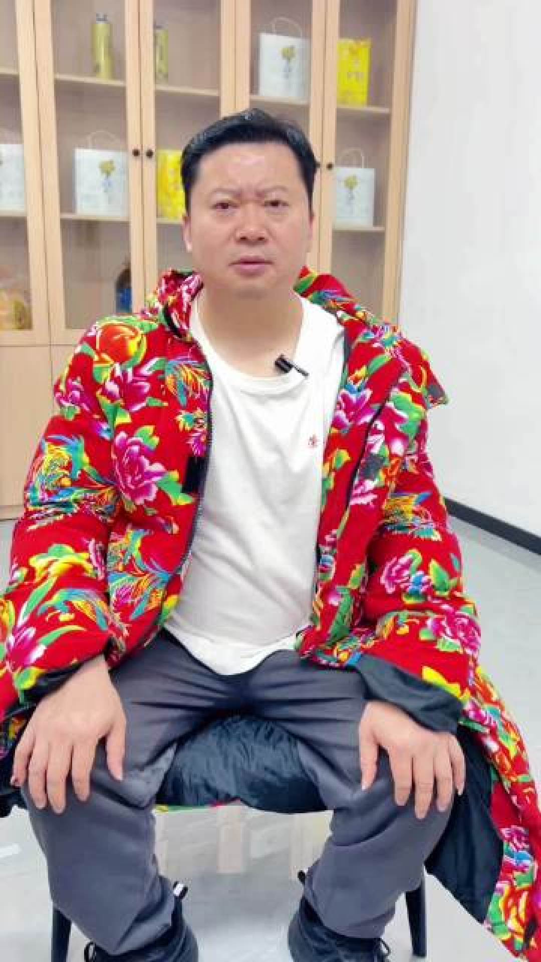 从街头摊主到食品科技老板:卤鹅哥如何借国际网红+政府扶持实现三级跳?