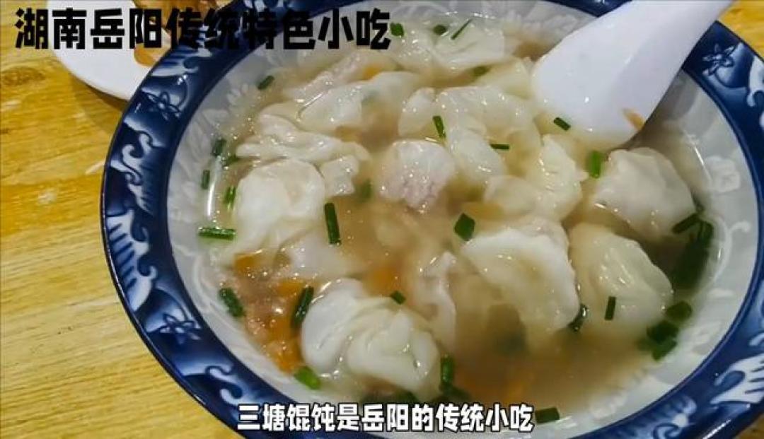 《24小时暴走岳阳老巷：烟火气最浓的市井美食地图》