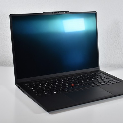 联想将发布新款 ThinkPad X1C 笔记本，升级酷睿 Ultra 200V/200H 处理器 