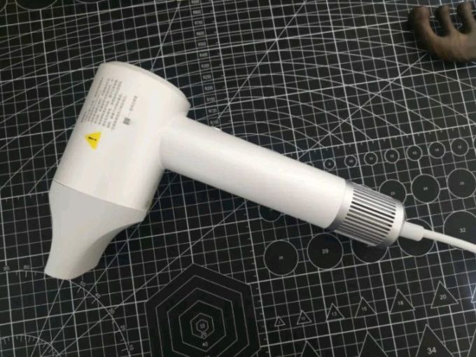 米家电吹风
