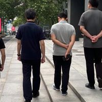 这才是中年男人“反油腻”三大秘诀：不穿polo、不姨化、不露皮带