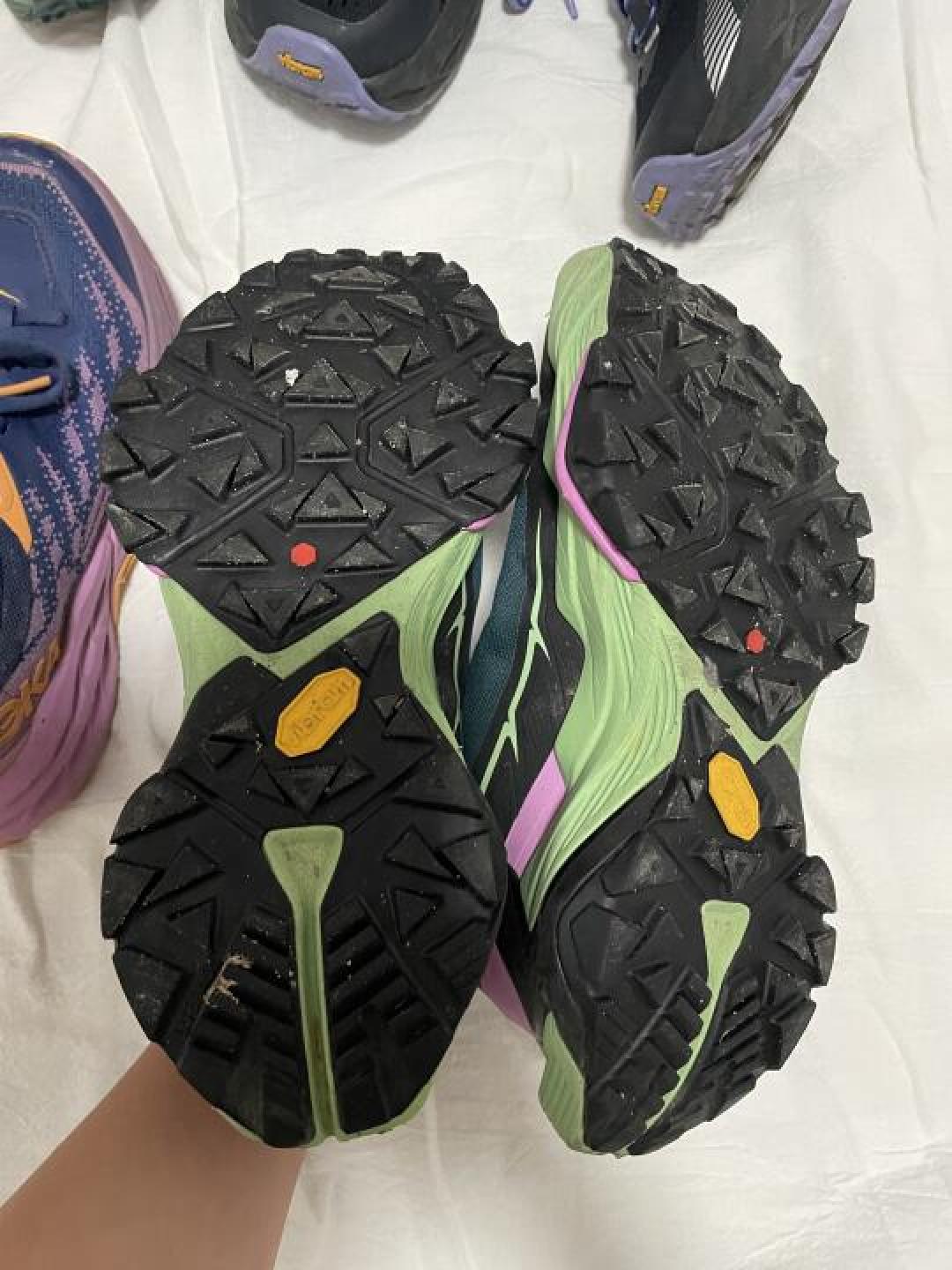 跑步鞋挑选指南:三大维度解析+四大场景热门款推荐