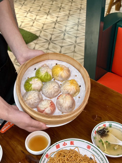 南京路上的！！建议来上海吃完这家再走～