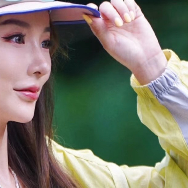 《玄学钓鱼指南：如何用“钓系穿搭”解锁吸鱼体质🎣》