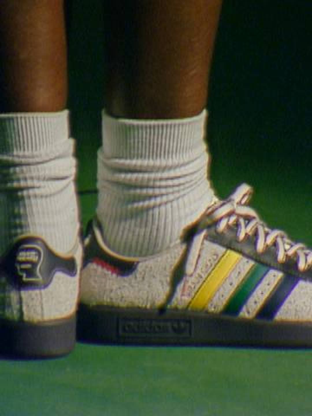 复古网球基因碰撞街头美学:adidas联名Brain Dead重塑Forest Hills设计哲学