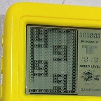 经典怀旧的俄罗斯方块游戏，80/90后的你能过几关？