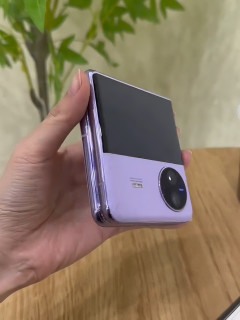 救命！Vivo X Flip 美到我想焊死在手上！💜
