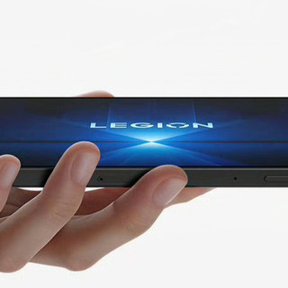 同样 3K LCD 小平板，联想拯救者、REDMI，你更期待哪一个？