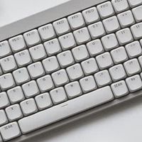 洛斐小顺青春版84键无线机械键盘，个性与实用兼具！