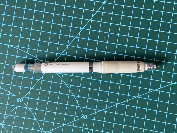 斑马牌铅笔