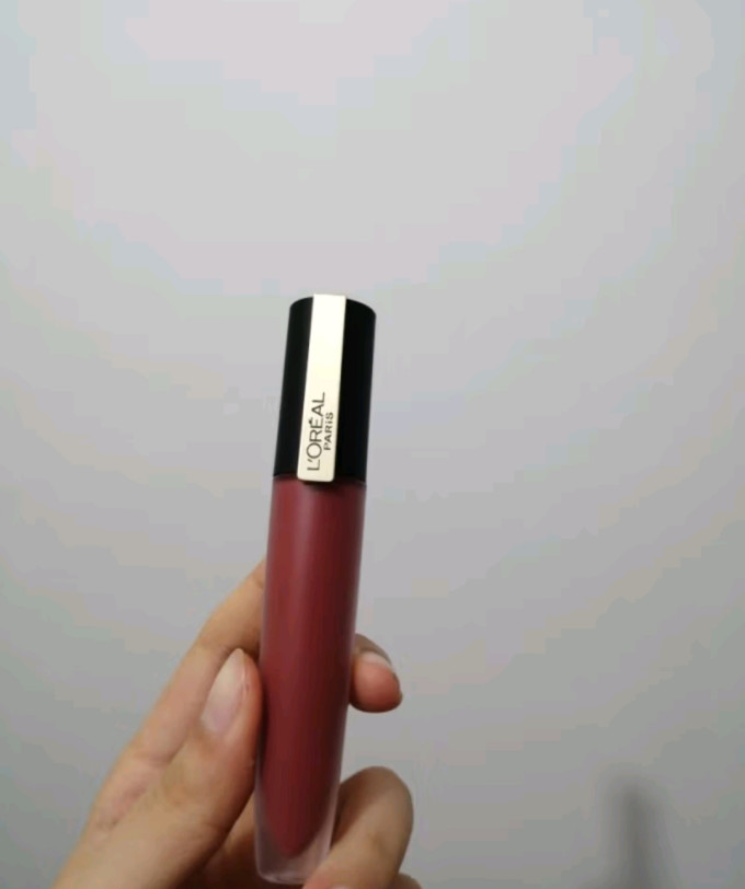 巴黎欧莱雅唇彩唇蜜