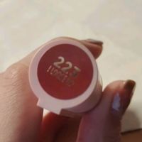 欧莱雅小钢笔唇釉：轻薄雾面持久