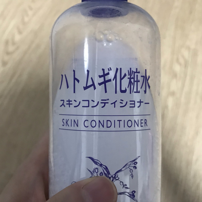 娥佩兰爽肤水