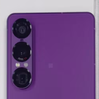 索尼 Xperia 1 VII：紫色回归、4K屏+5000mAh电池、引入 Walkman 音频，续航忍不住挠头
