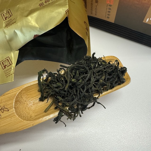 谢邀。那么这款谢裕大黄山毛峰茶，香气与滋味到底如何？