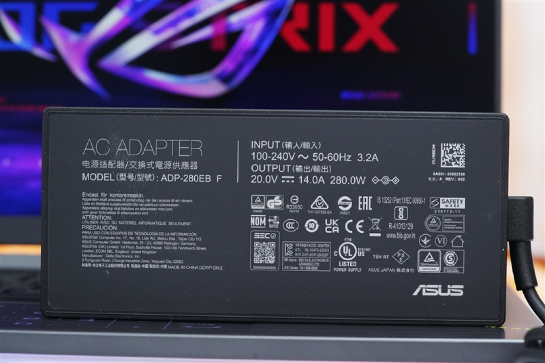 最适合高性能游戏本的锐龙9 9955HX3D!ROG魔霸9评测