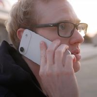苹果这次玩过了？iPhone 17 Air轻薄是卖点，也是吐槽点