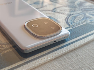 手机电池越来越大，iQOO Z10 Turbo Pro这款符合你需求吗？