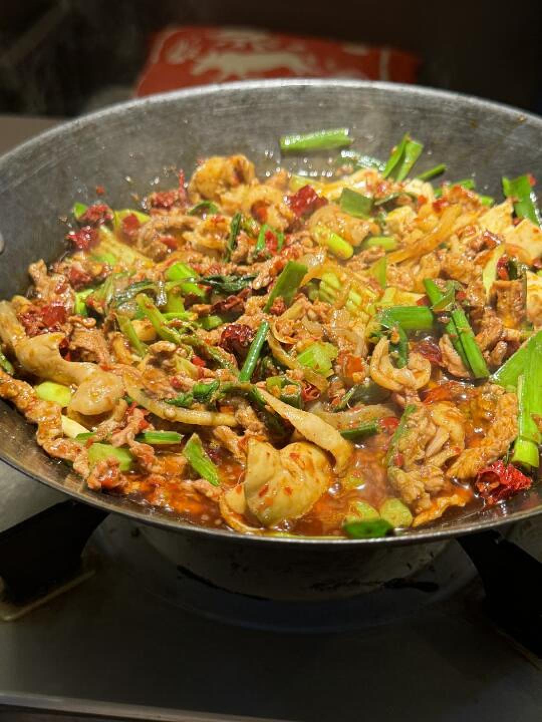 贵阳美食查重率趋零!巷弄秘方江湖炼就舌尖孤本